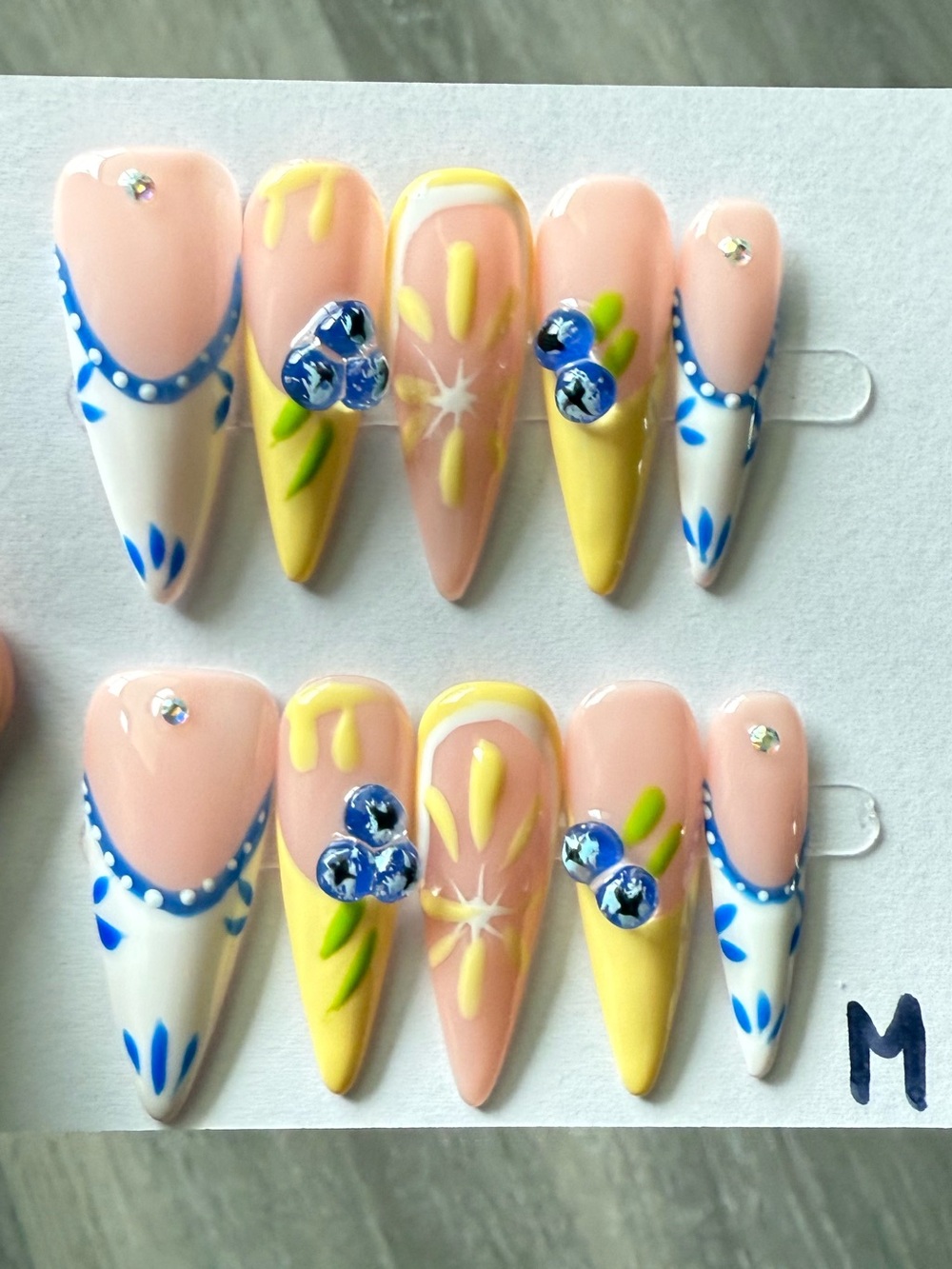 Press-On Nail Set for in Yellow & White with Blueberry Accents